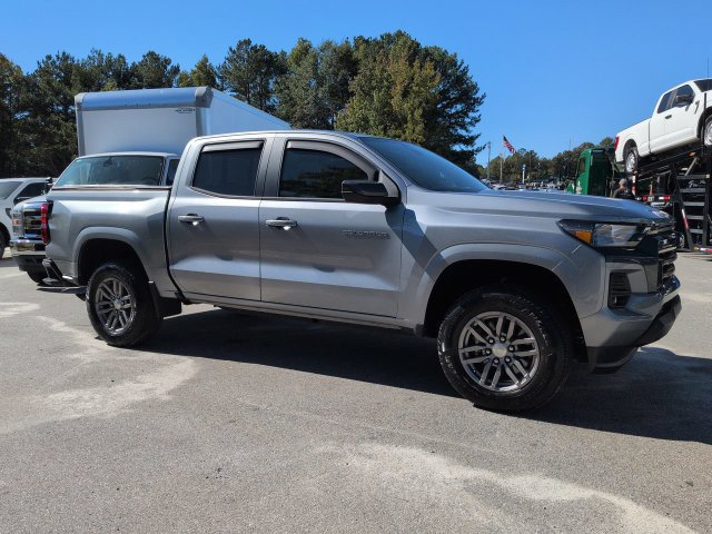 Used 2023 Chevrolet Colorado LT w/ LT Convenience Package RWD image 2