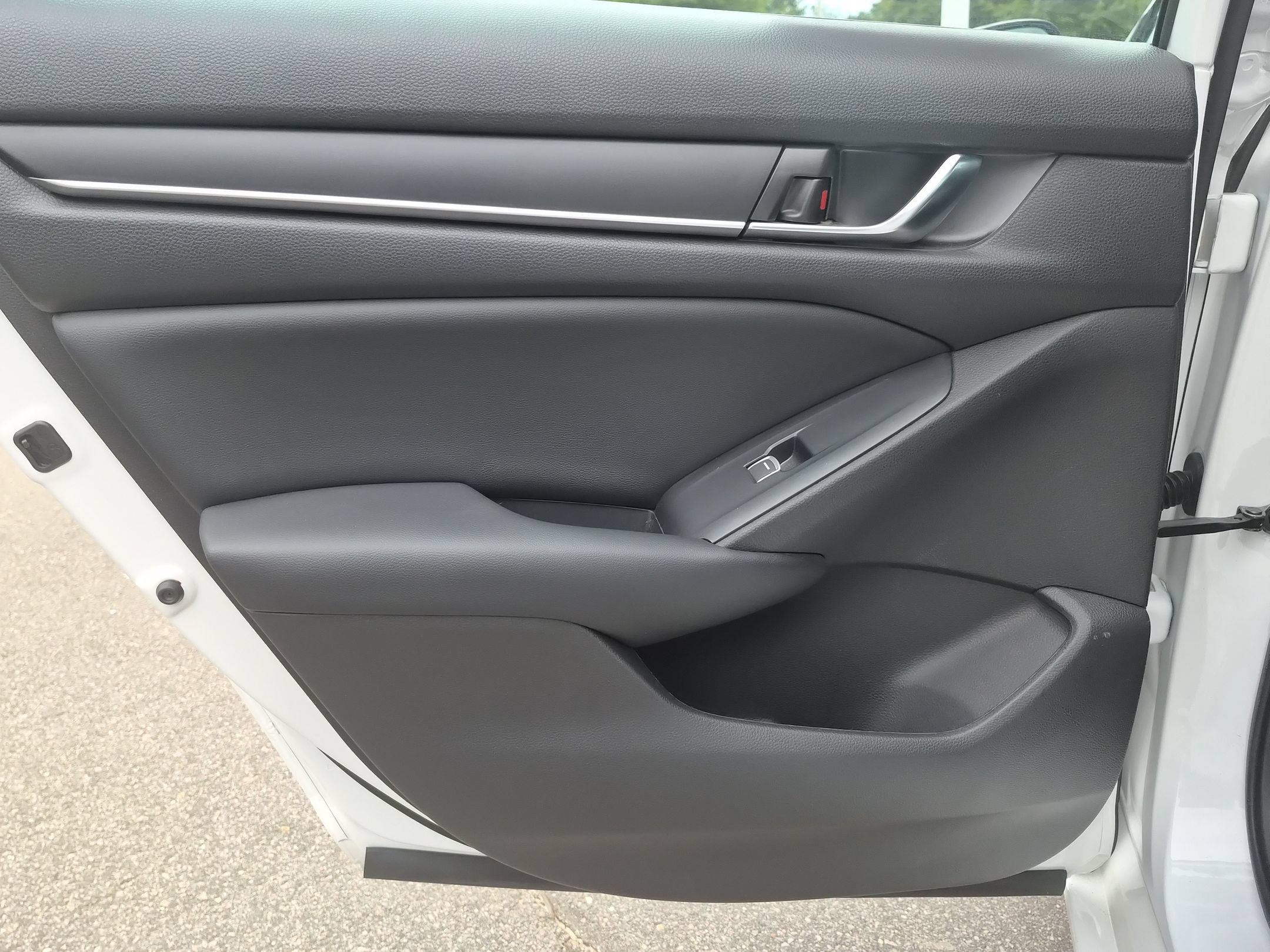 Used 2022 Honda Accord Sport image 29