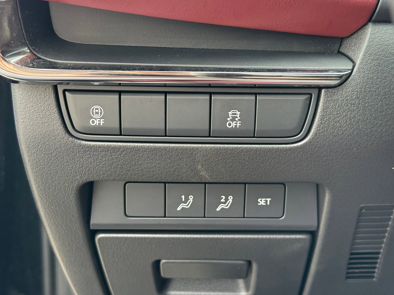 Used 2022 MAZDA MAZDA3 s image 28