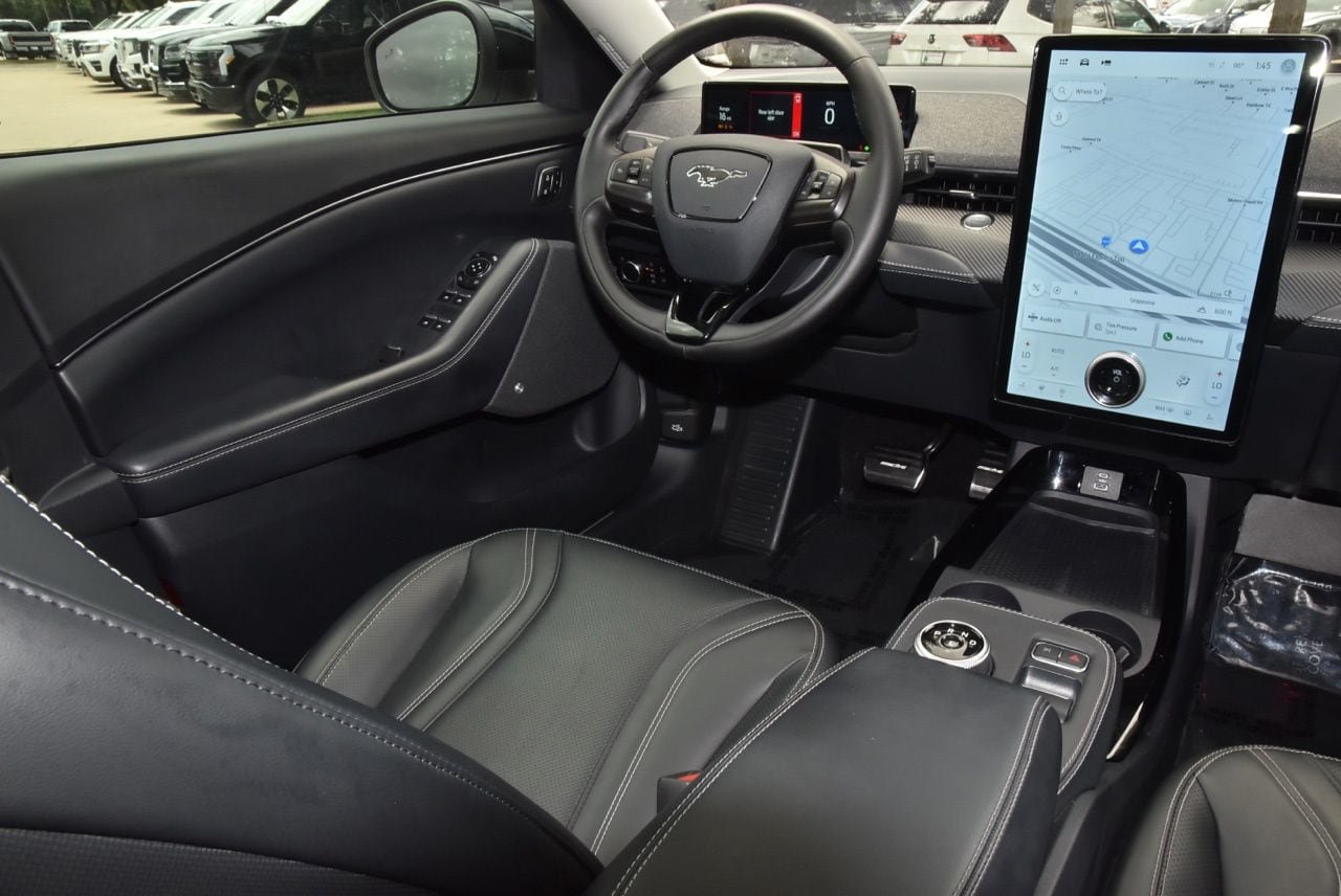 Certified 2023 Ford Mustang Mach-E Premium RWD image 15