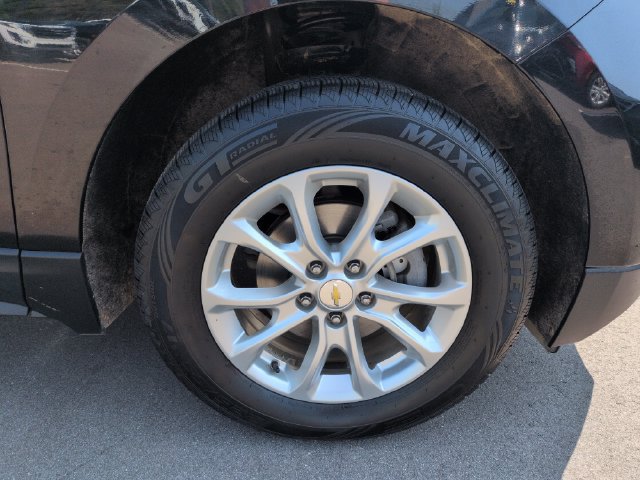 Used 2020 Chevrolet Equinox LT w/ Driver Convenience Package AWD/4WD image 13