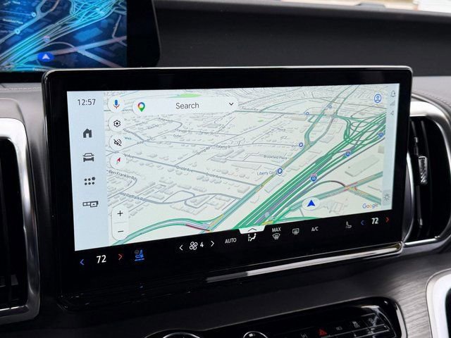 Certified 2025 Ford Expedition Platinum image 12