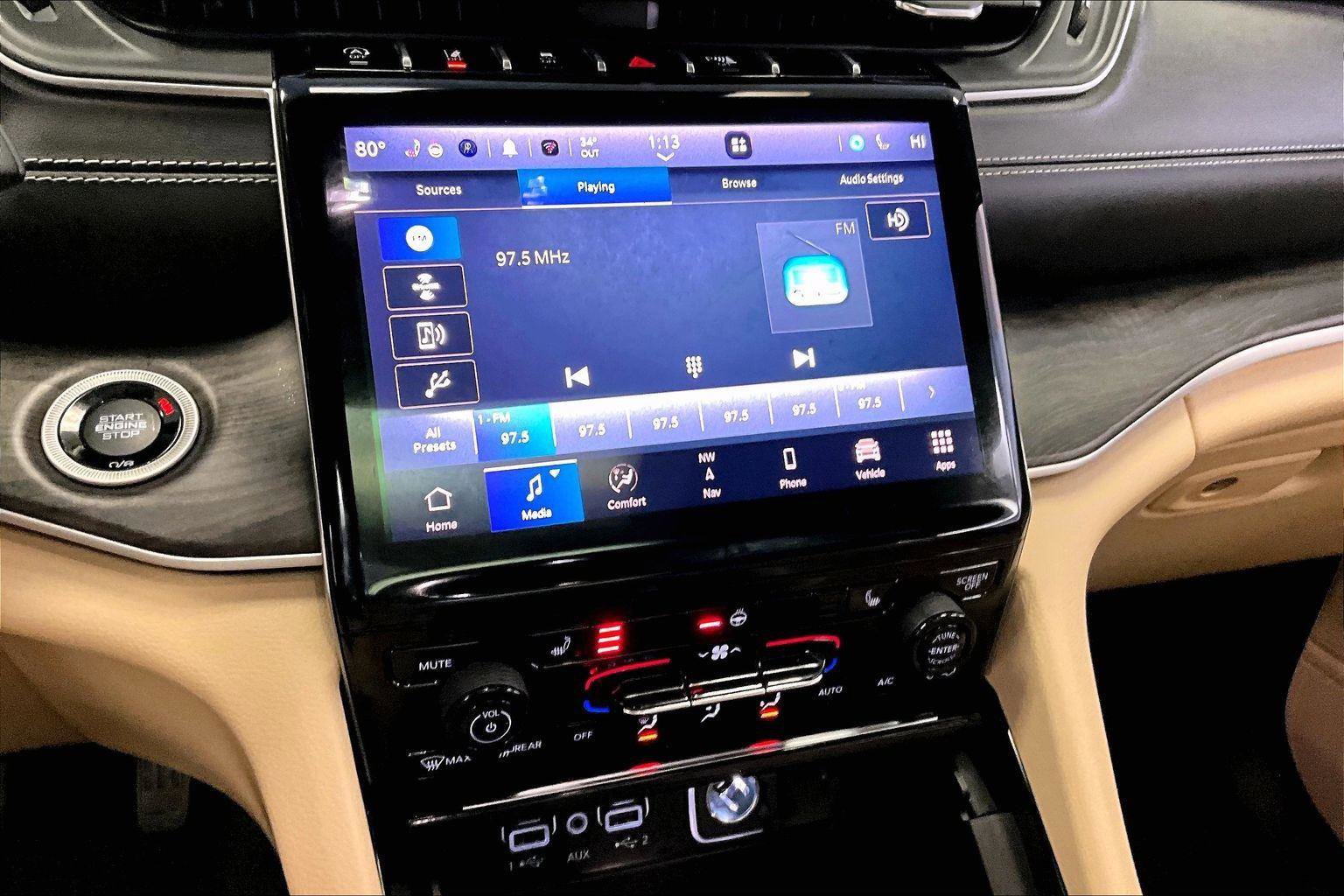 Used 2023 Jeep Grand Cherokee L Limited image 6