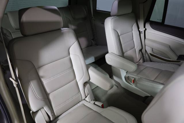 Used 2020 GMC Yukon Denali w/ Denali Premium Package AWD/4WD image 11