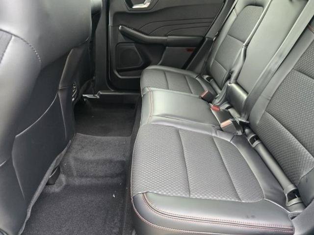 Certified 2025 Ford Escape ST-Line w/ Cold Weather Package FWD image 9