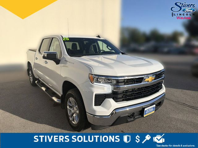 Used 2025 Chevrolet Silverado 1500 LT AWD/4WD image 3