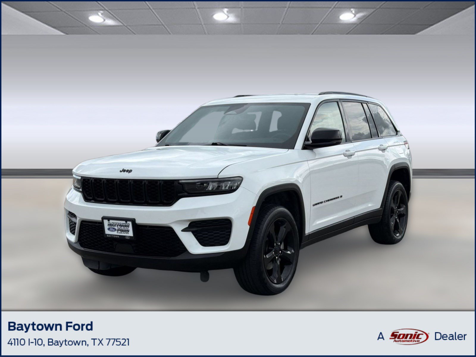 Used 2023 Jeep Grand Cherokee Altitude