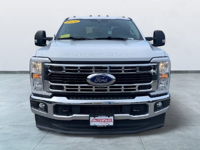 Certified 2024 Ford F350 XLT w/ FX4 Off-Road Package AWD/4WD image 2