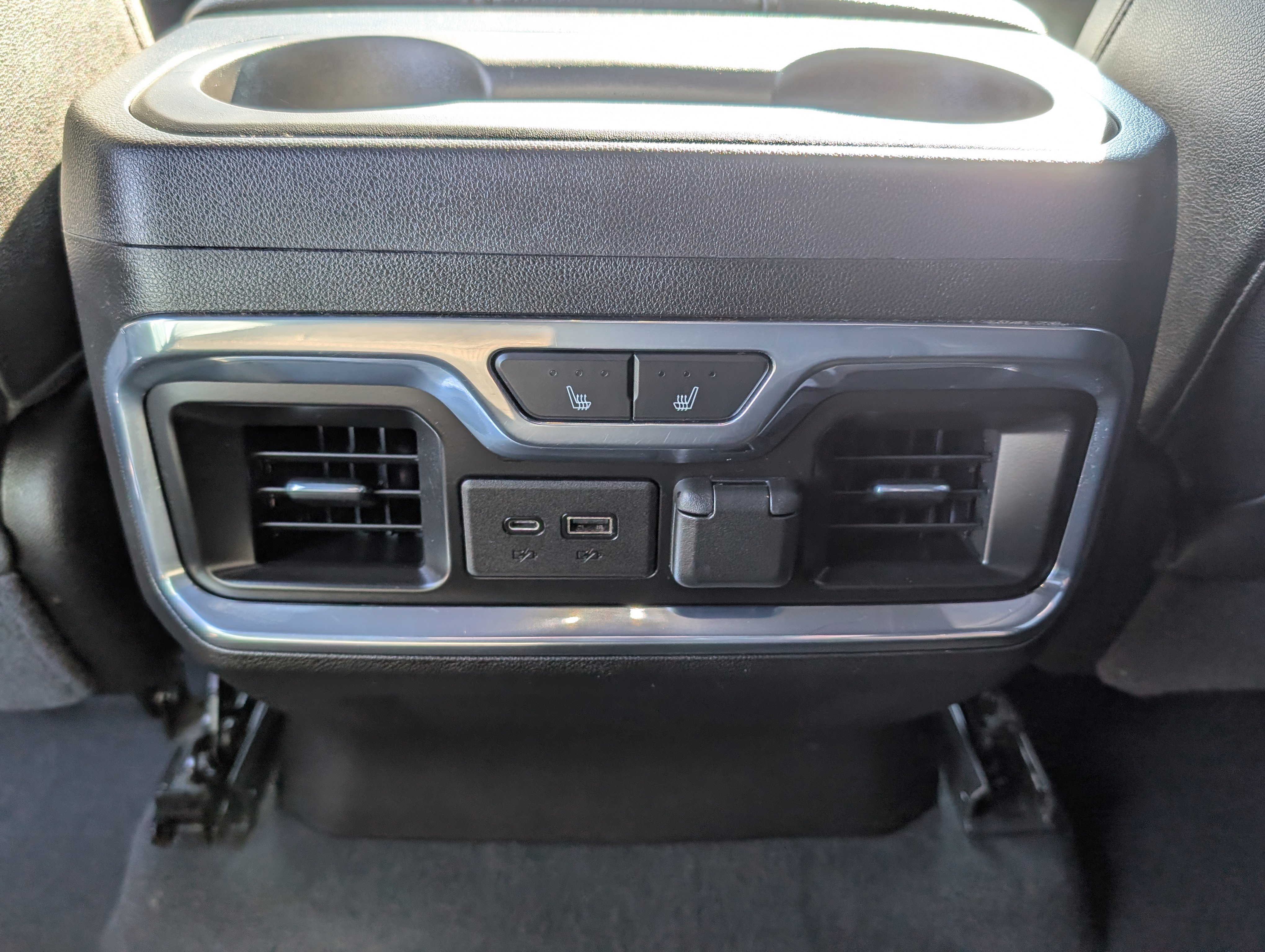 Used 2021 GMC Sierra 1500 AT4 w/ AT4 Premium Package image 13