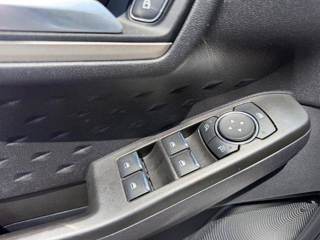 Certified 2020 Ford Escape SE FWD image 18