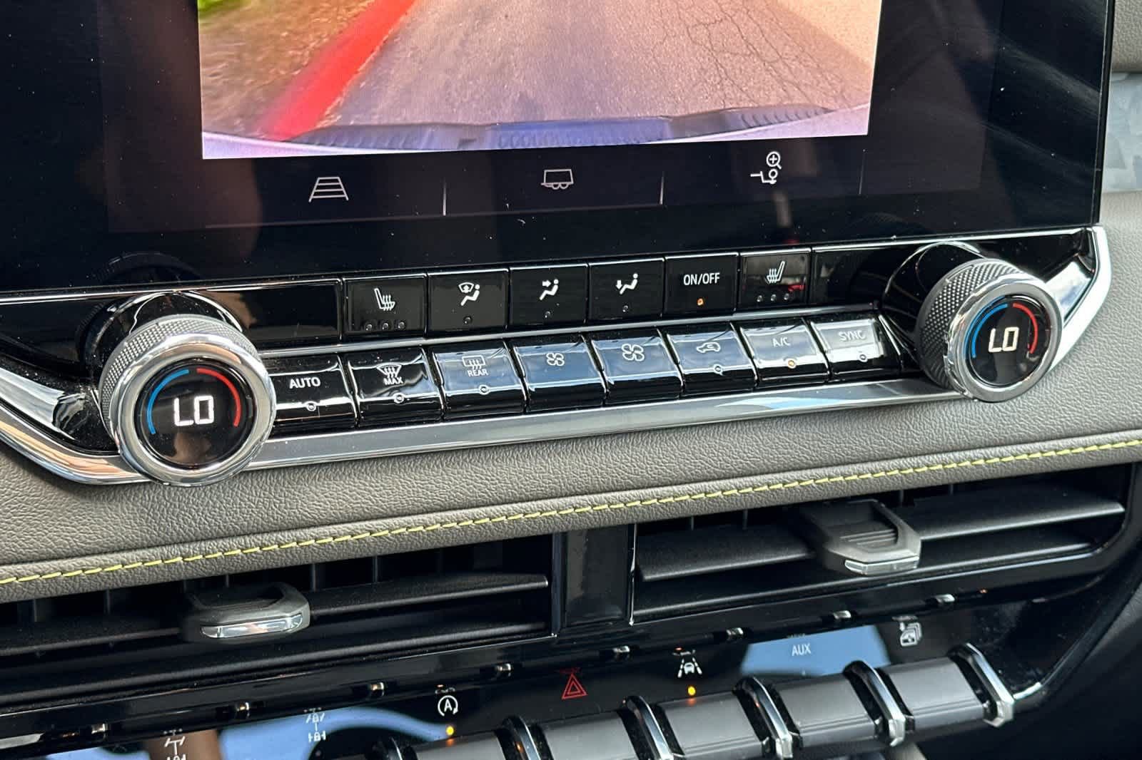 Used 2024 Chevrolet Colorado ZR2 image 20