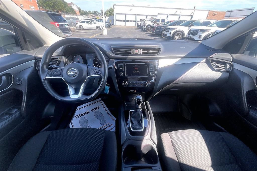 Used 2019 Nissan Rogue Sport S AWD/4WD image 14