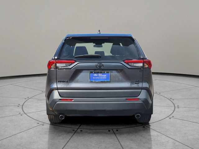 Used 2024 Toyota RAV4 LE AWD/4WD image 10