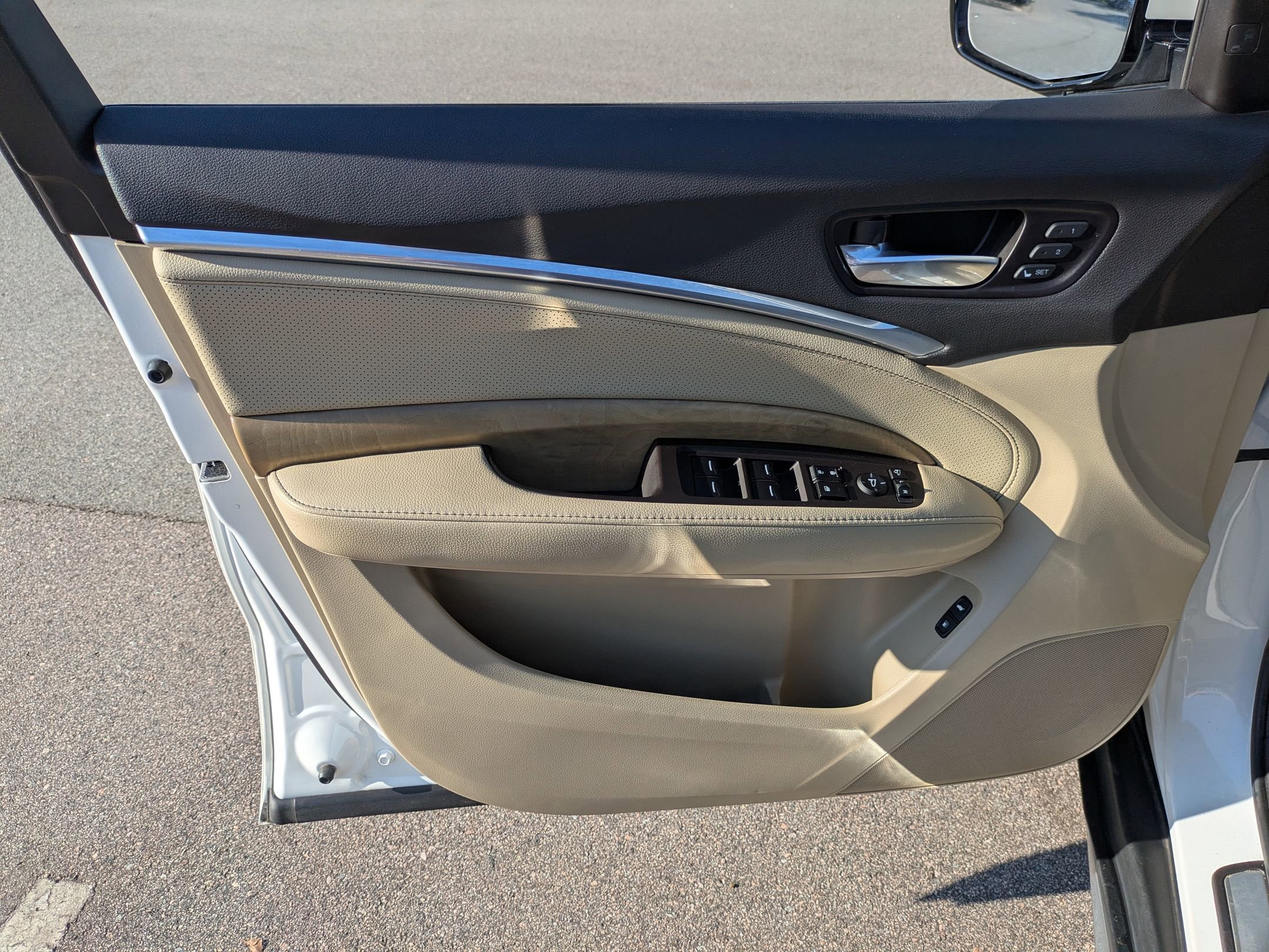 Used 2020 Acura MDX SH-AWD w/ Technology Package image 15