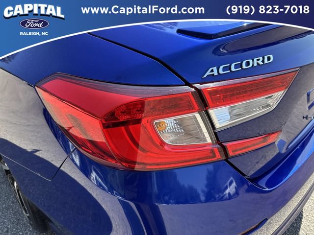 Used 2018 Honda Accord Sport image 15