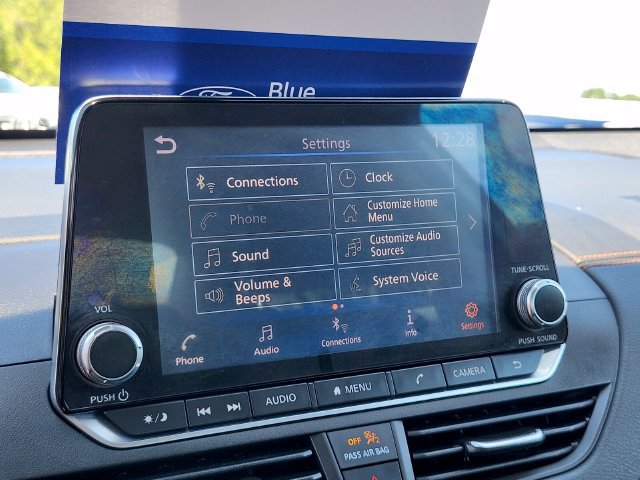Used 2021 Nissan Altima 2.0 SR FWD image 21
