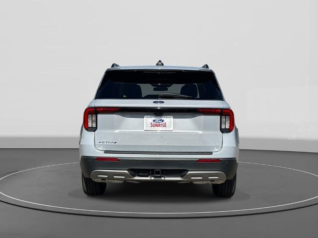 Certified 2025 Ford Explorer Active w/ Active Comfort Package image 3