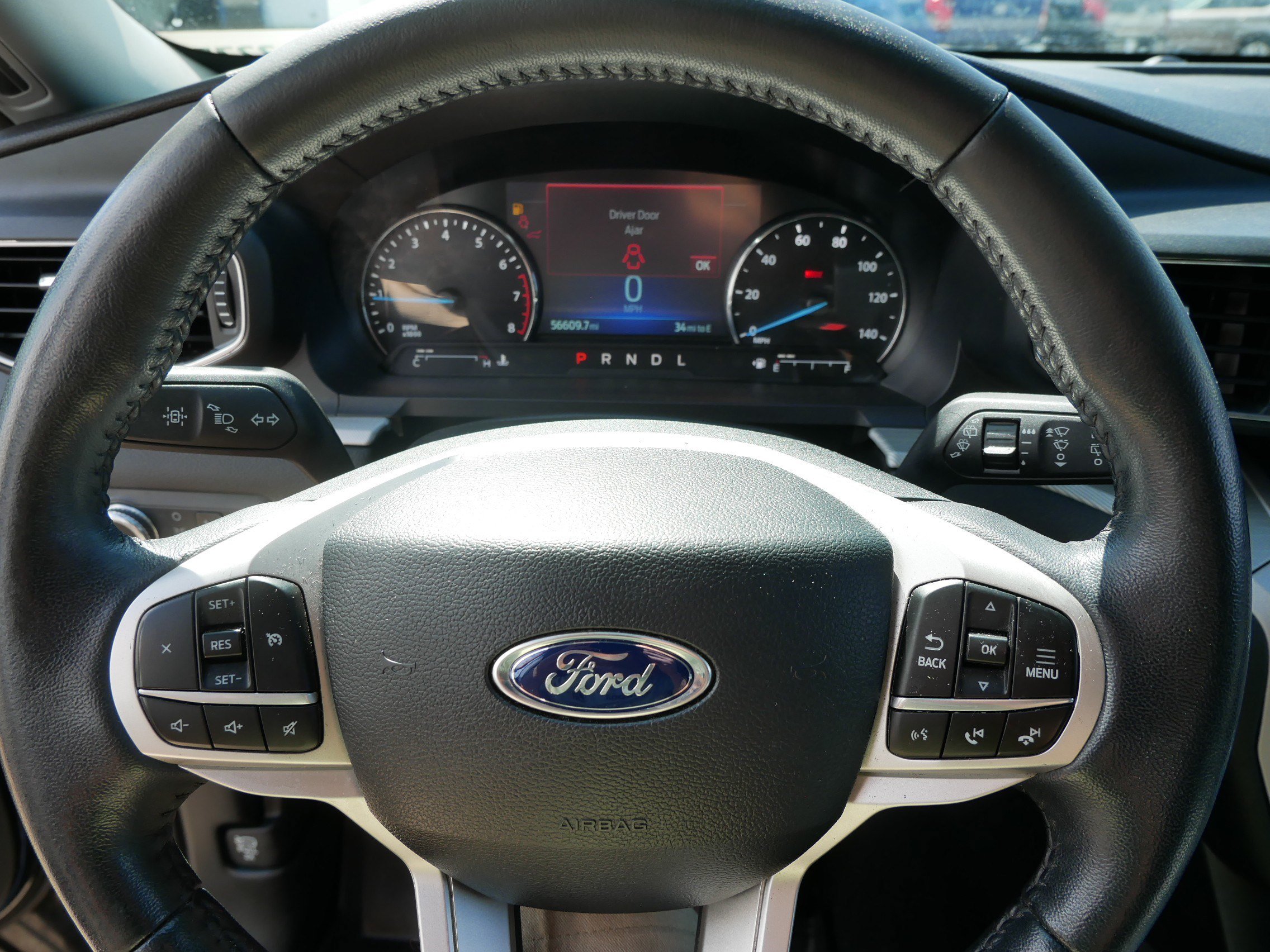 Certified 2023 Ford Explorer XLT w/ XLT Sport Appearance Package AWD/4WD image 25