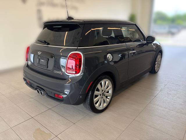 Used 2020 MINI Cooper S FWD image 3