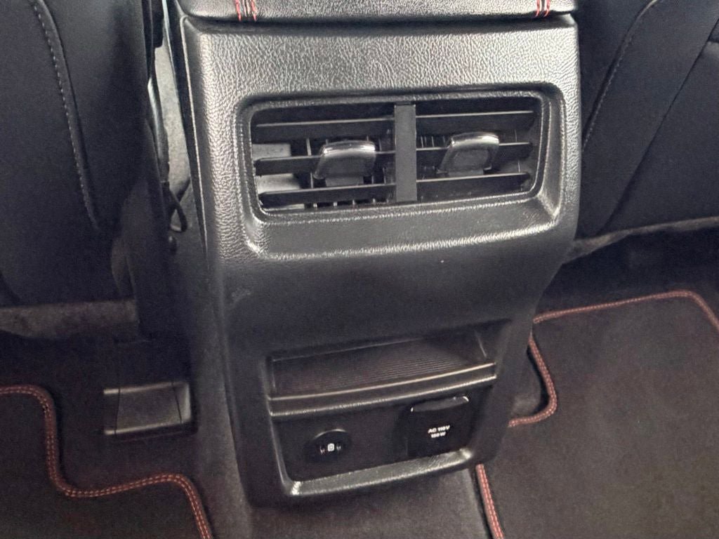 Certified 2023 Ford Edge ST-Line AWD/4WD image 18