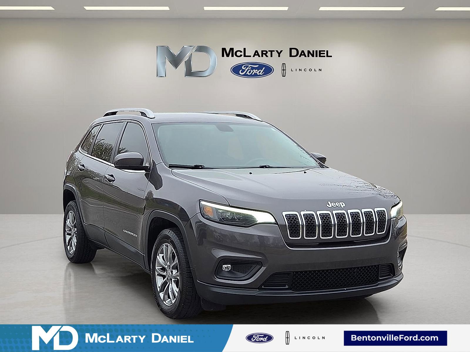 Used 2020 Jeep Cherokee Latitude Plus w/ Cold Weather Group