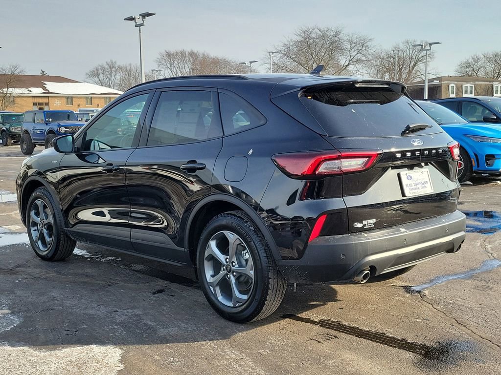 Certified 2025 Ford Escape ST-Line w/ Tech Pack #1 image 3