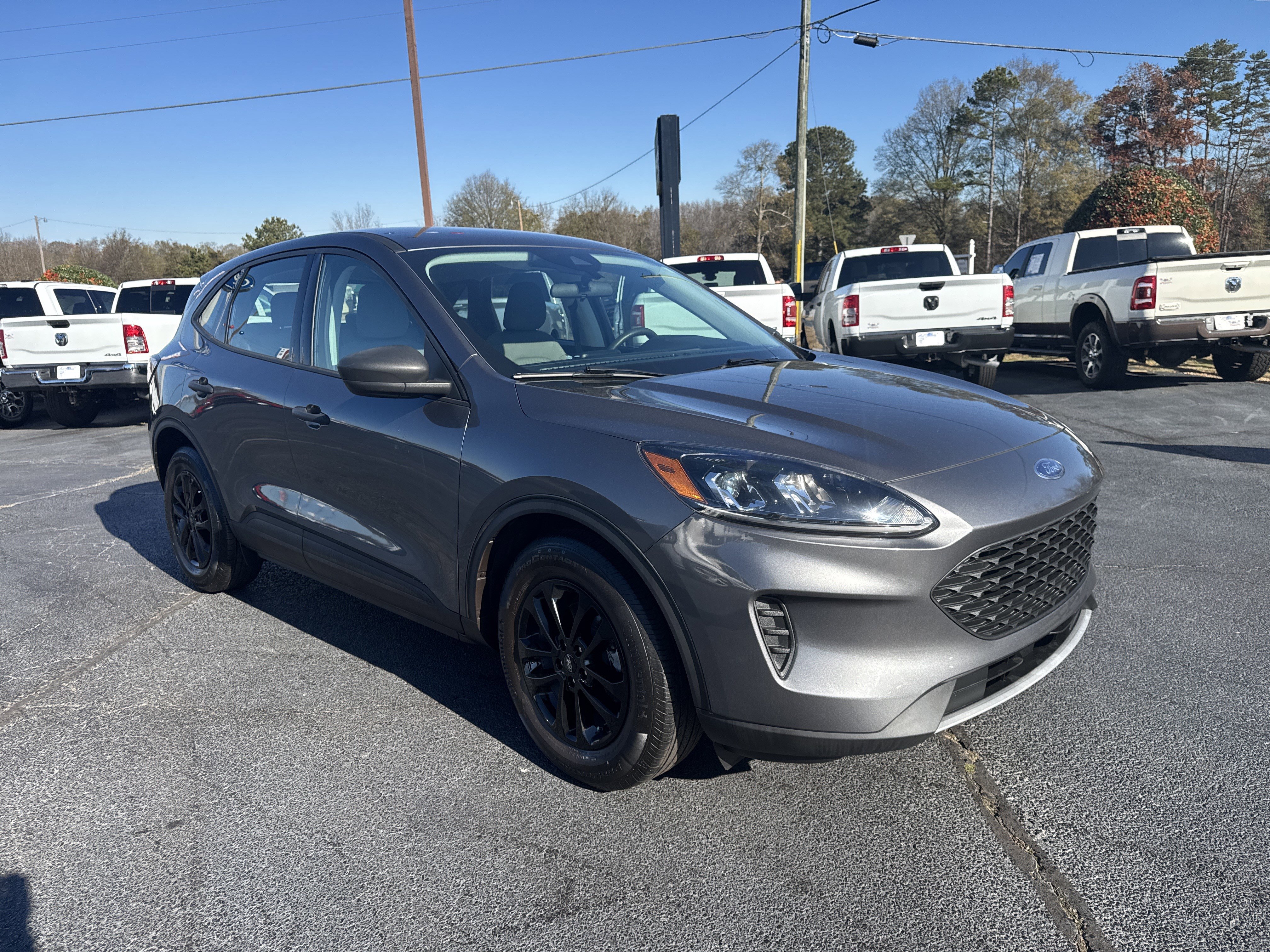 Certified 2022 Ford Escape S image 4