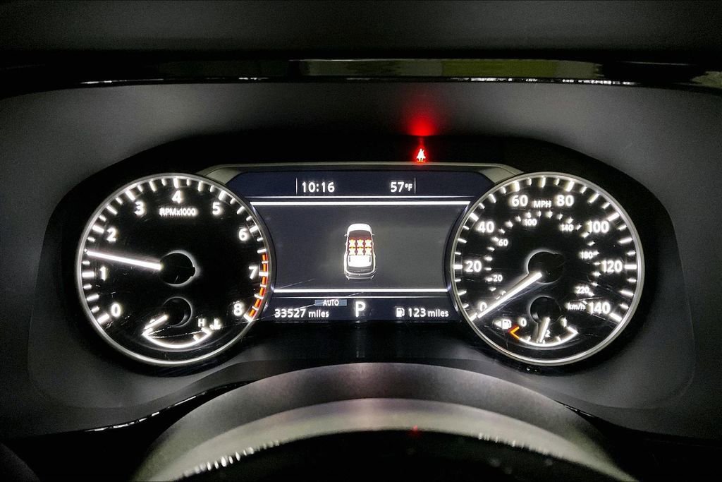 Used 2023 Nissan Pathfinder SL image 19