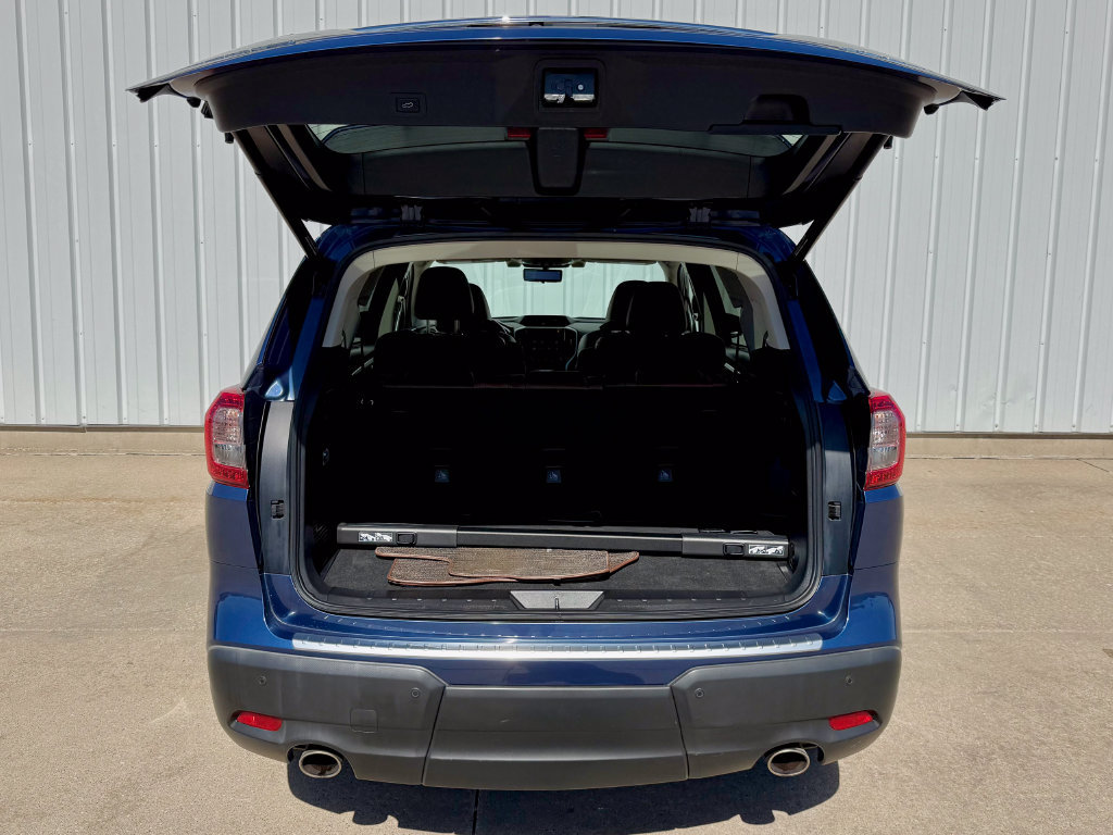 Used 2019 Subaru Ascent Touring AWD/4WD image 17