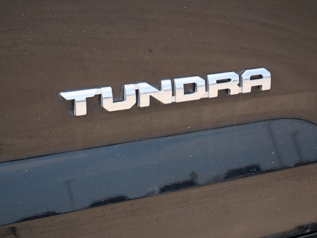 Used 2022 Toyota Tundra SR5 AWD/4WD image 9