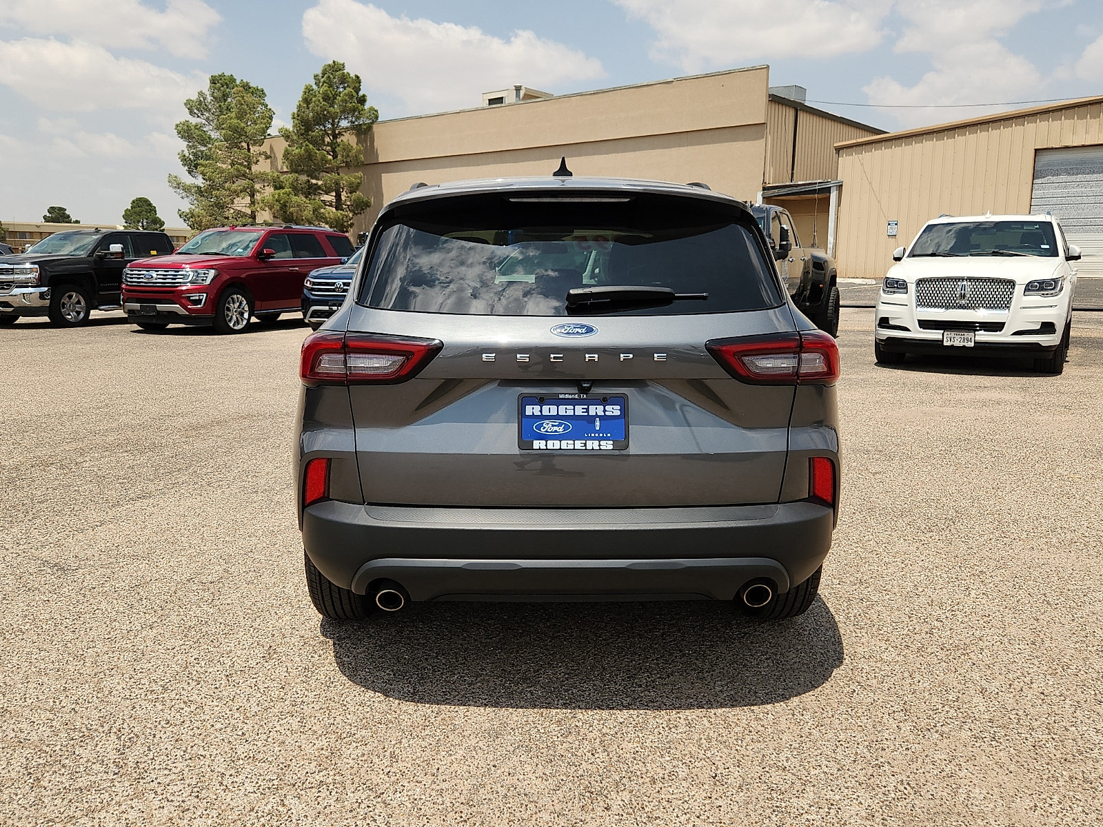 Certified 2025 Ford Escape ST-Line FWD image 6