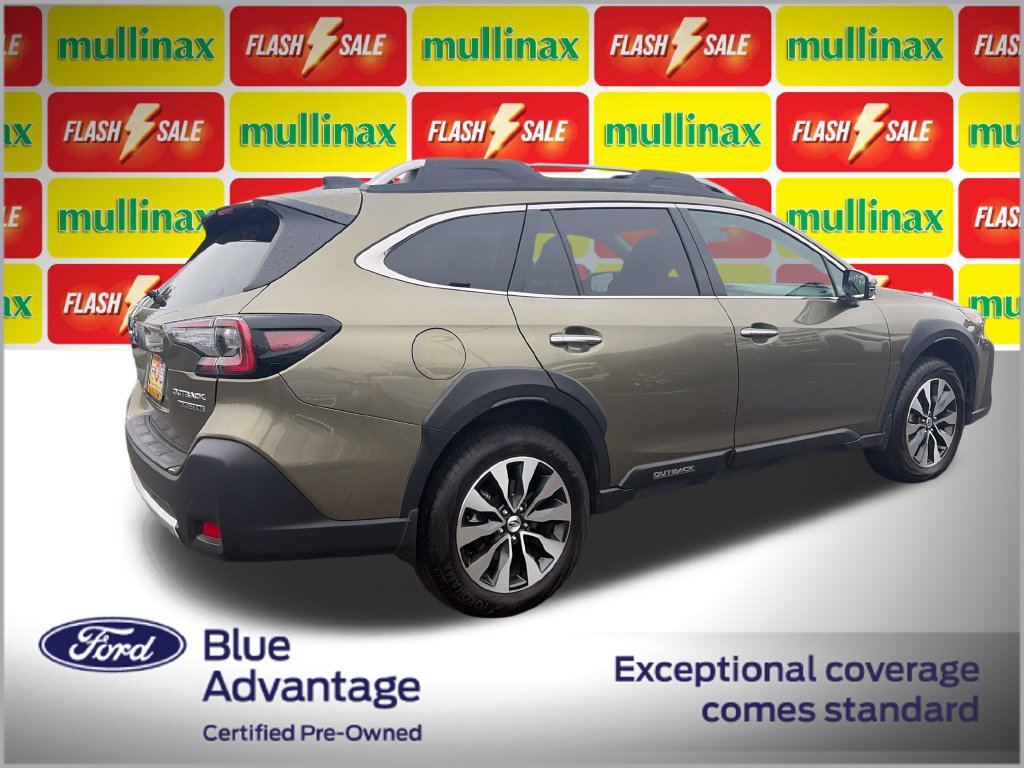Used 2025 Subaru Outback Touring XT AWD/4WD image 3