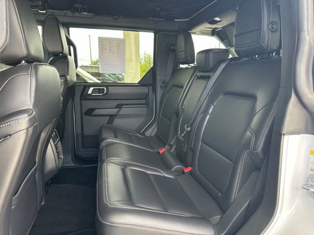 Certified 2025 Ford Bronco Outer Banks AWD/4WD image 15