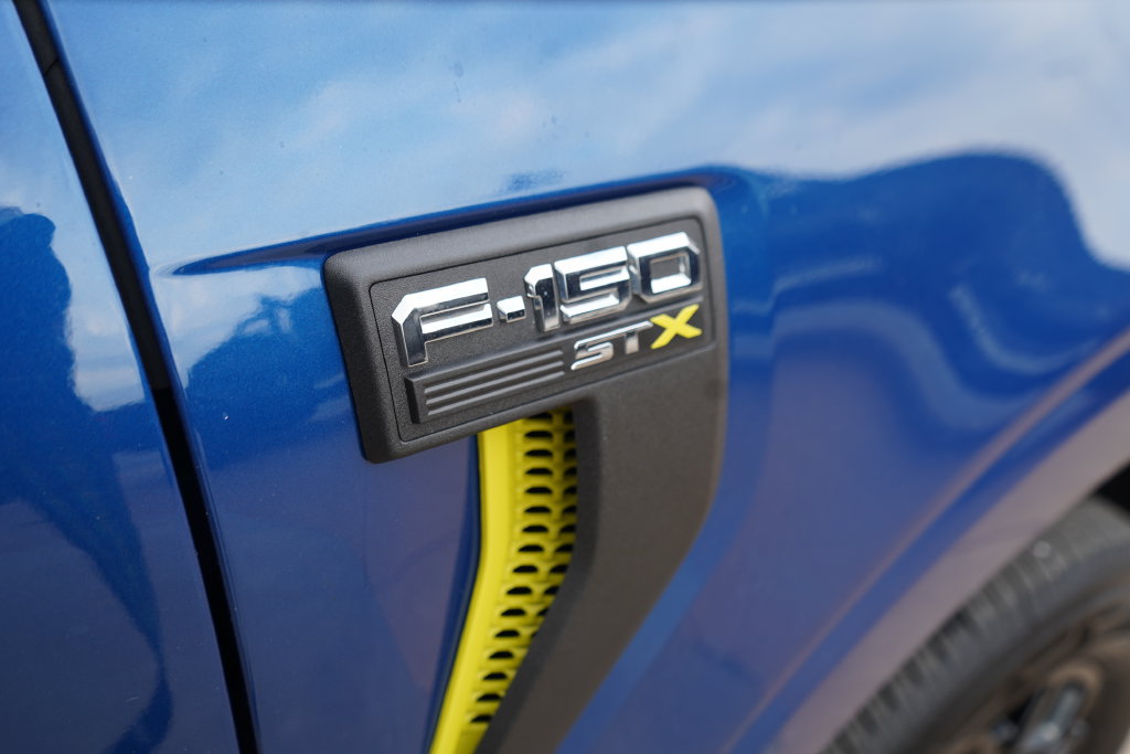 Certified 2025 Ford F150 STX RWD image 7