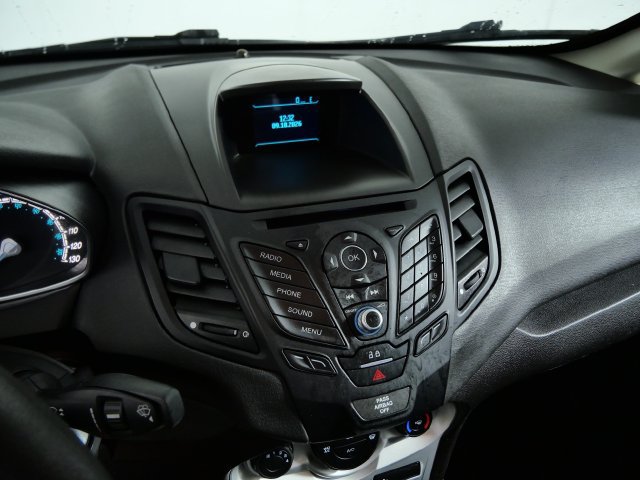 Certified 2017 Ford Fiesta SE FWD image 20