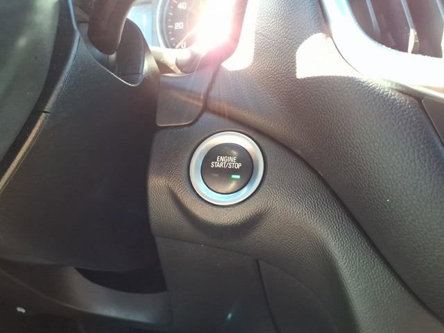 Used 2020 Chevrolet Equinox LT image 22