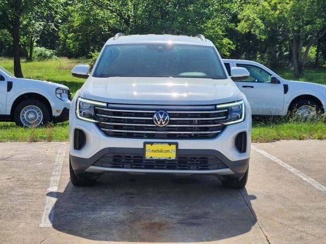 Used 2024 Volkswagen Atlas SE FWD image 2