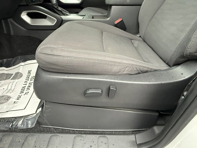 Used 2023 Nissan Frontier SV w/ SV Convenience Package image 11