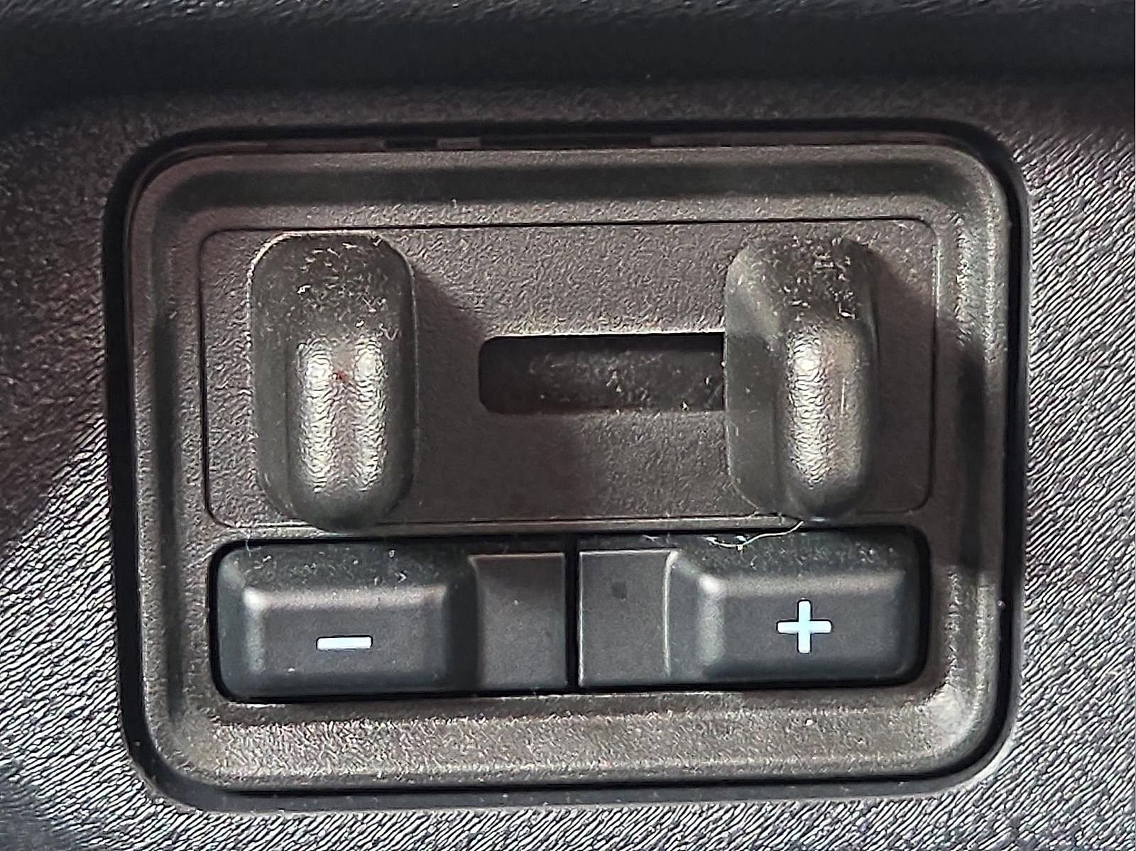 Certified 2025 Ford Expedition Active AWD/4WD image 20