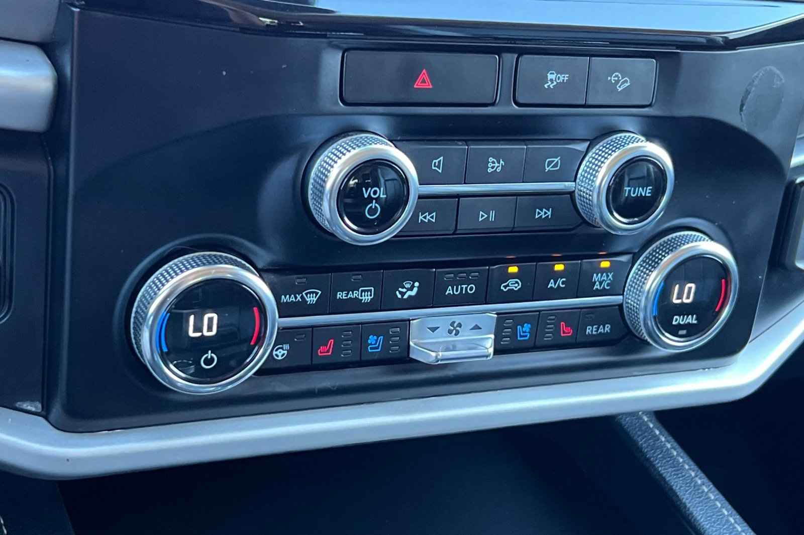 Certified 2022 Ford Expedition Max XLT image 23