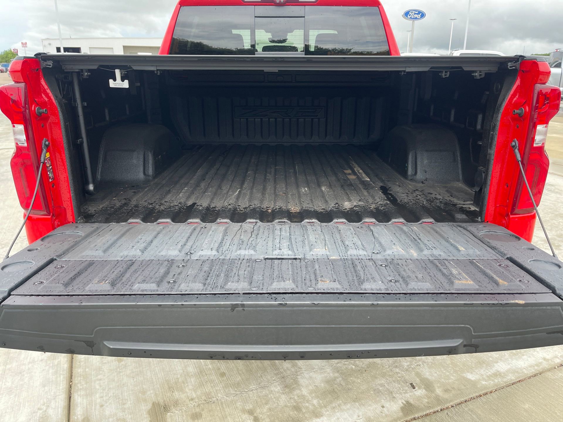 Used 2023 Chevrolet Silverado 1500 ZR2 w/ Technology Package image 24