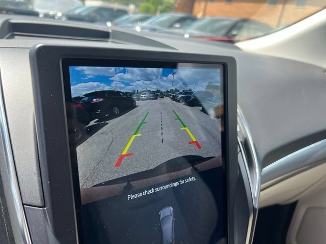 Certified 2023 Ford Edge Titanium AWD/4WD image 14