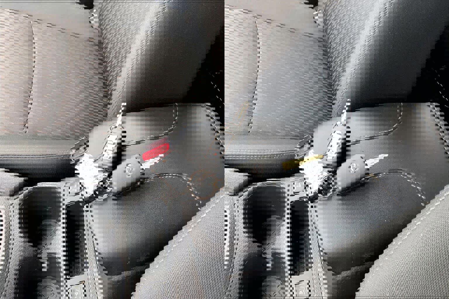 Used 2020 Nissan Rogue S w/ Special Edition Package image 15