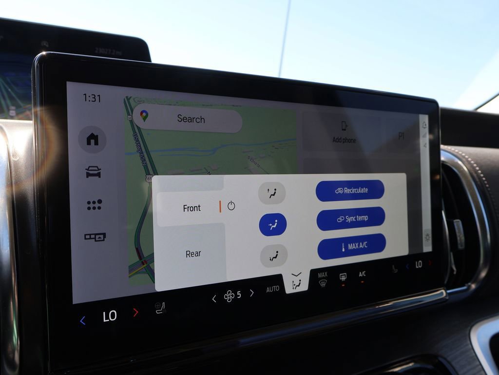 Certified 2025 Ford Expedition Max Platinum image 39