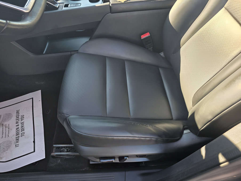 Used 2022 Nissan Rogue SV w/ SV Premium Package AWD/4WD image 15