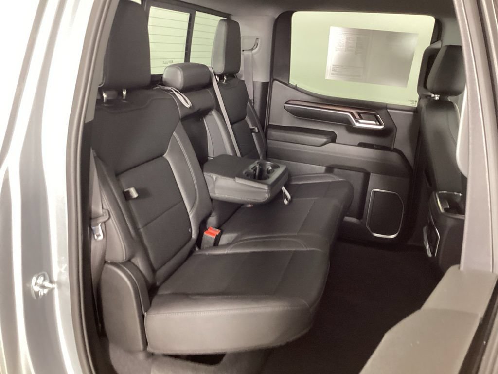 Used 2023 GMC Sierra 1500 SLT w/ SLT Convenience Package AWD/4WD image 36