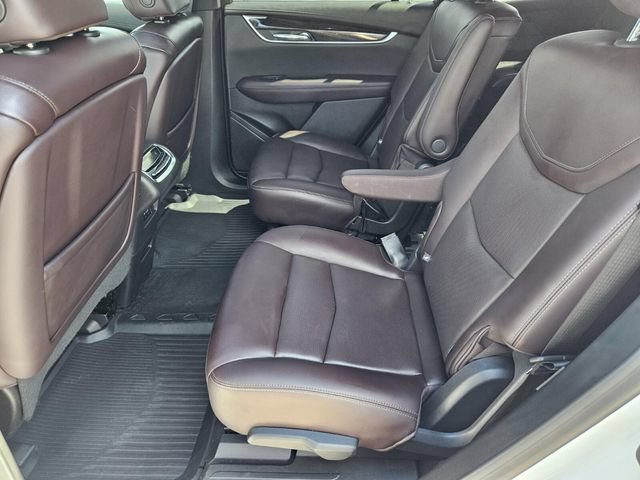 Used 2021 Cadillac XT6 Premium Luxury AWD/4WD image 29