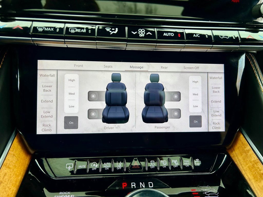 Used 2022 Jeep Grand Wagoneer Series III w/ Rear Seat Video Group 1 image 34