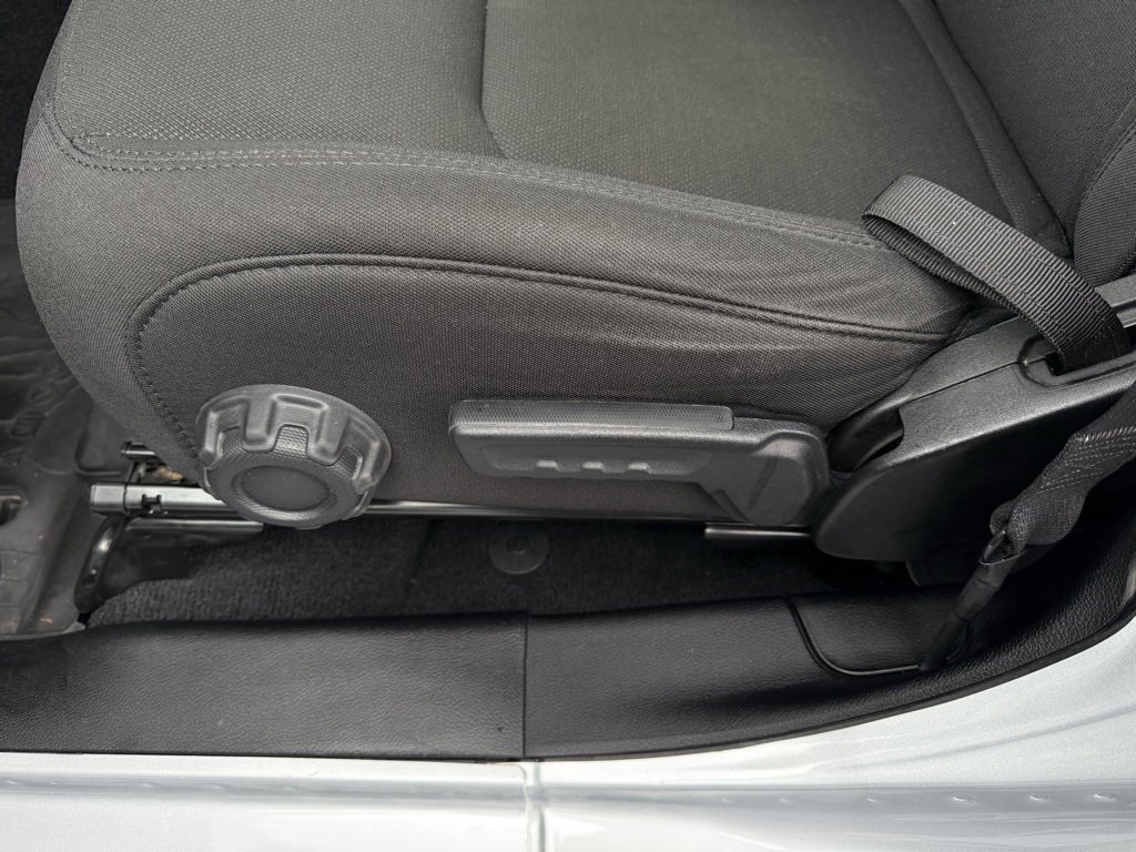 Used 2023 Jeep Gladiator Willys image 11