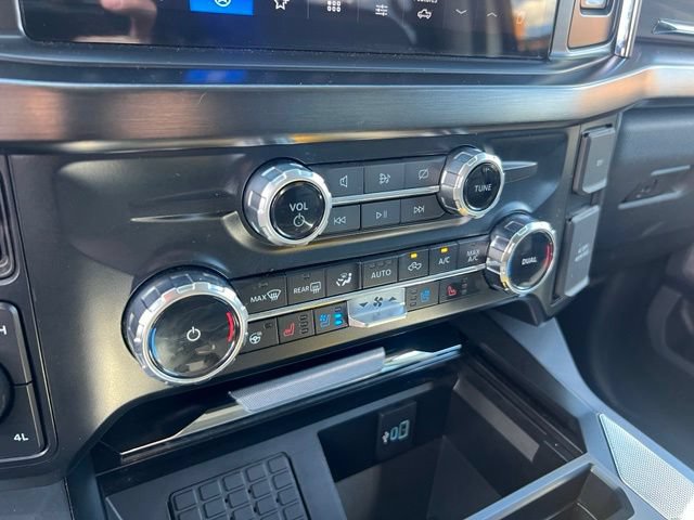 Certified 2024 Ford F250 Lariat w/ Sport Appearance Package AWD/4WD image 16
